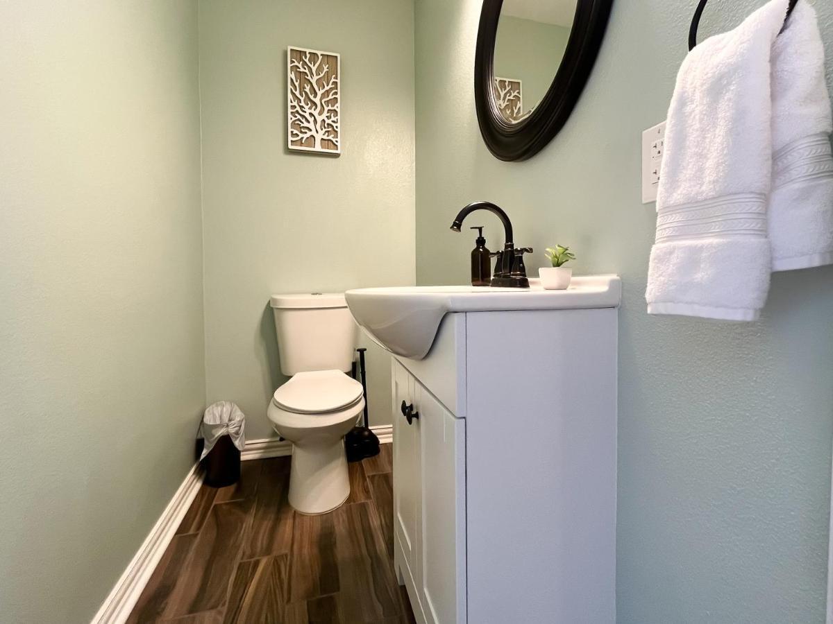 Rockport Waterfront Condo With A View Екстер'єр фото