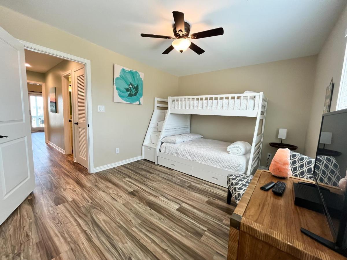 Rockport Waterfront Condo With A View Екстер'єр фото