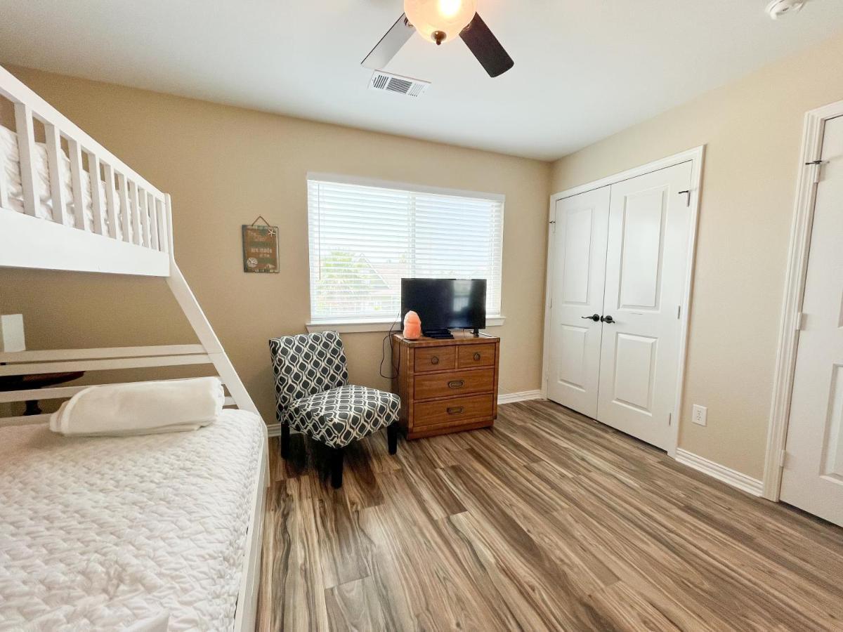 Rockport Waterfront Condo With A View Екстер'єр фото